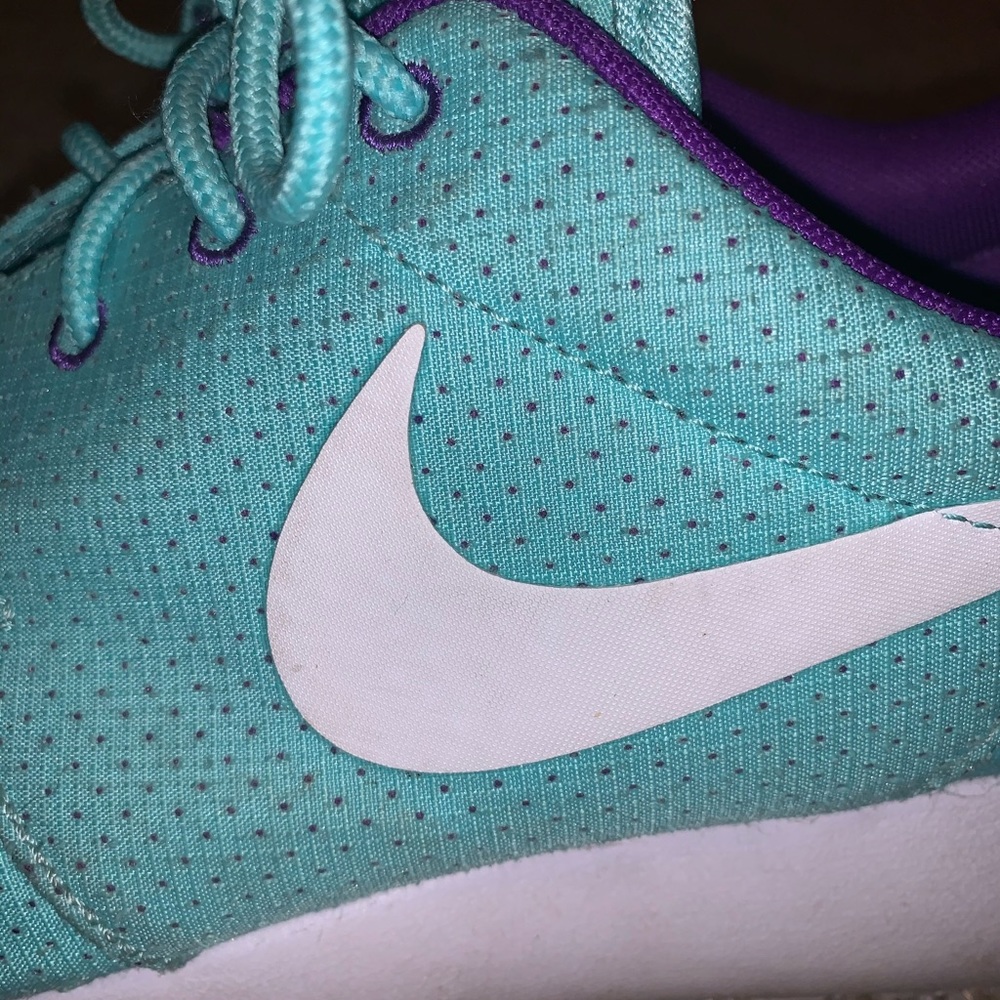 NIKE roshe